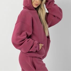 Comfrt Minimalist Hoodie & Sweatpants L Berry Unisex